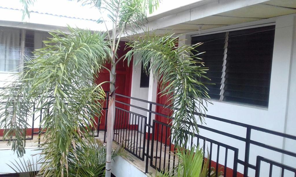 El Callejon Guest House Леон Экстерьер фото