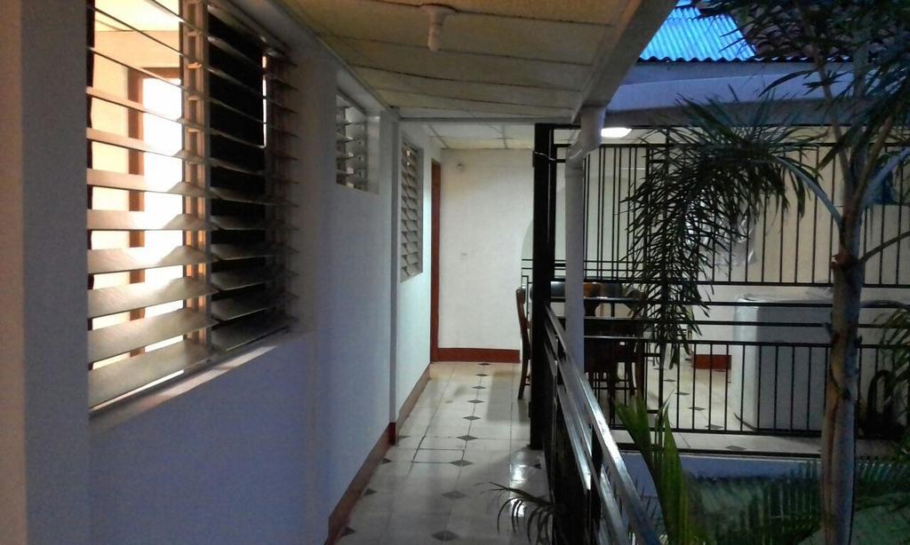 El Callejon Guest House Леон Экстерьер фото