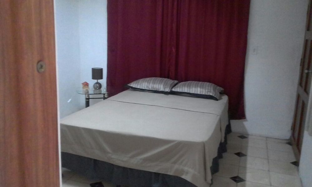 El Callejon Guest House Леон Экстерьер фото